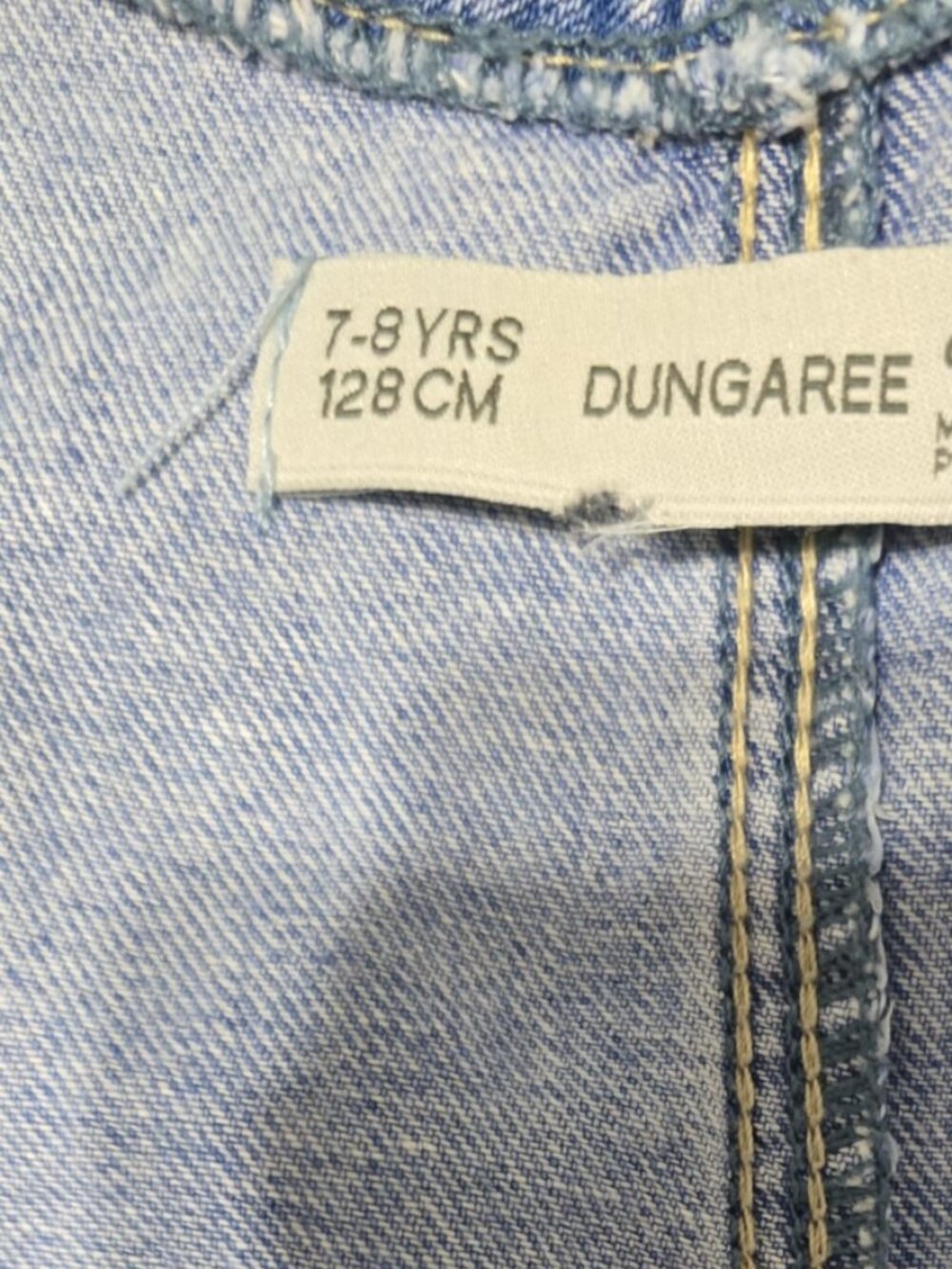 Denim Co. Embroidered Denim Short Dungarees|Girls 7โ8 YRS (128cm) - Picture 3 of 3